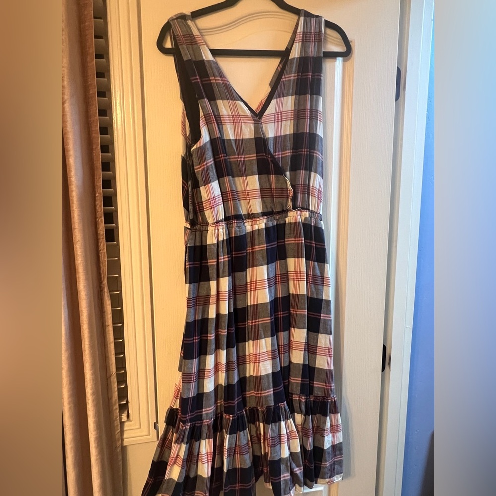 Isabella’s Sinclair plaid dress. Size L EUC